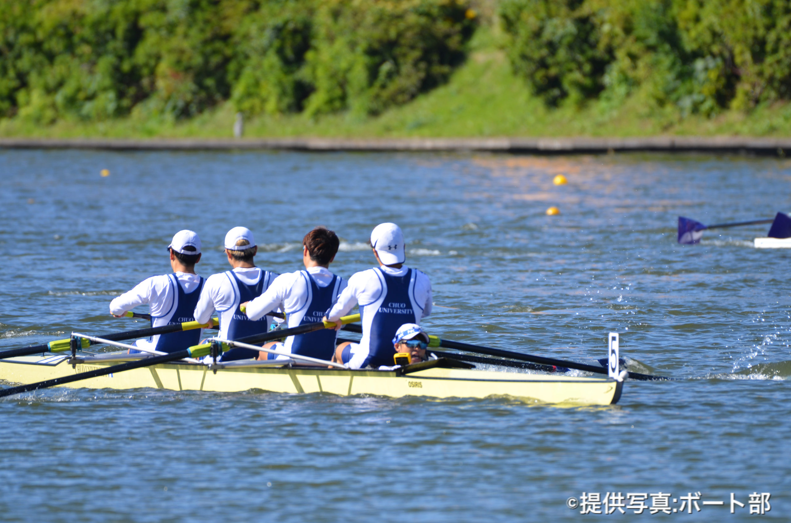 漕がずにボートを進める中大コックス 星逸人ー第47回全日本大学選手権 中大スポーツweb