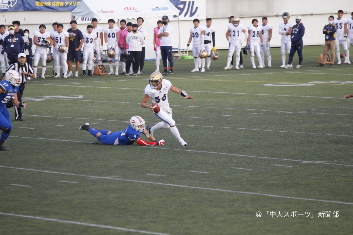 後半に崩れ、惜しくも敗戦ー関東学生大学アメリカンフットボール