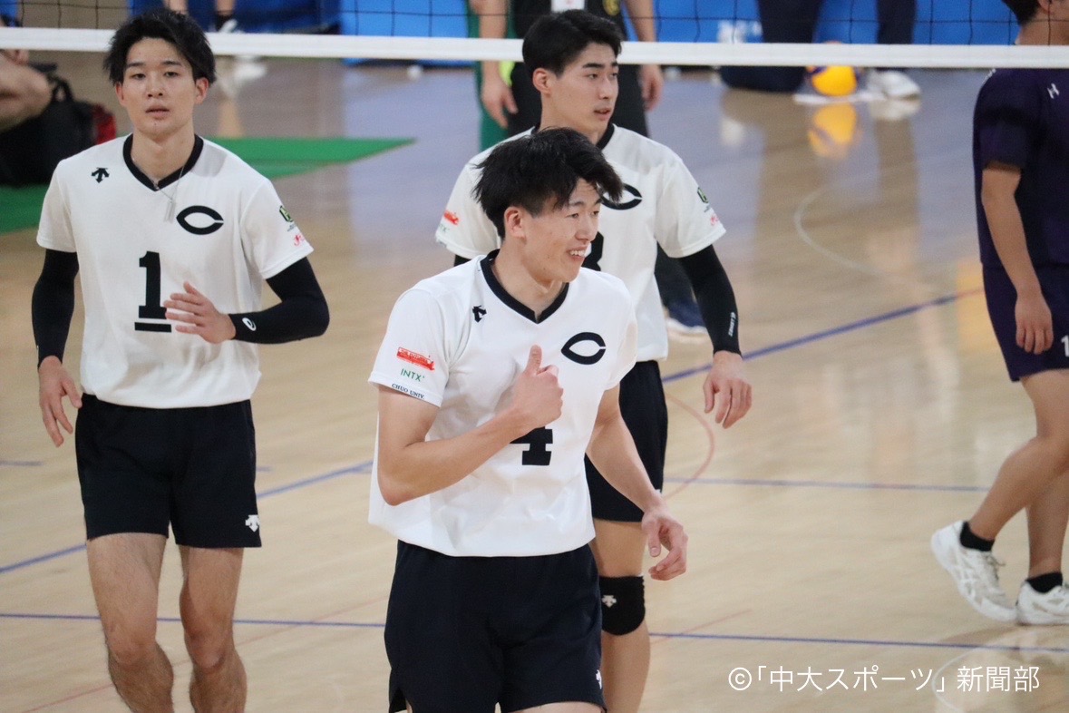 攻守共に圧倒し、危なげなく初戦突破ー全日本バレーボール大学男子